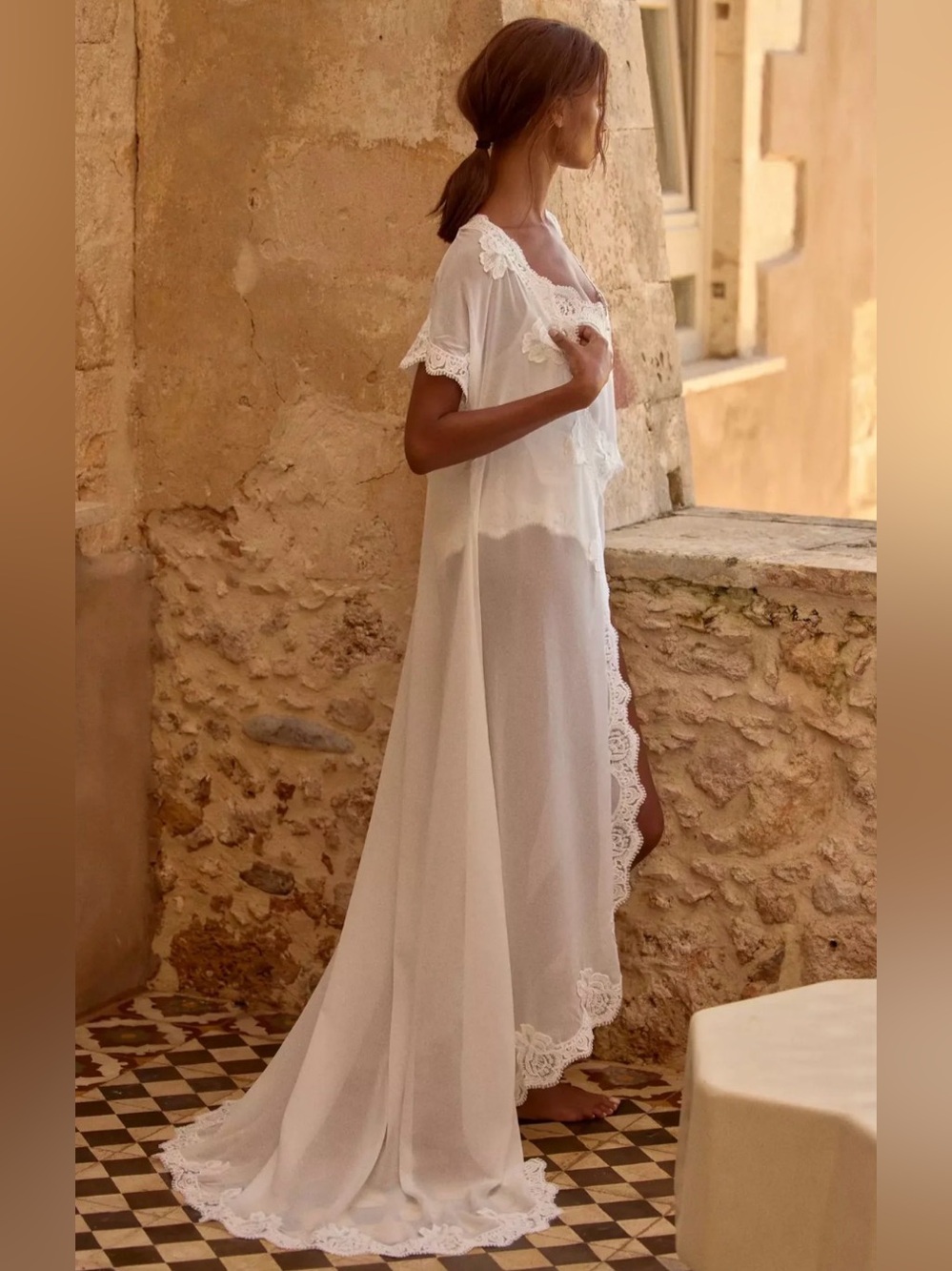 Homebodii Valentina Chiffon Robe